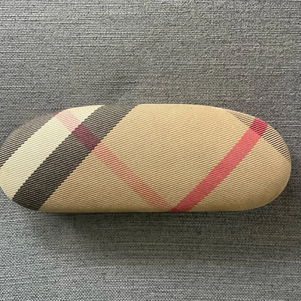 BURBERRY NOVA CHECK FABRIC EYEGLASS CASE